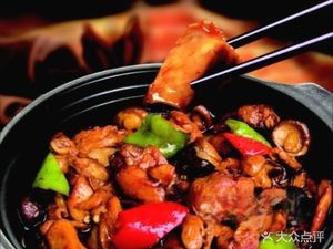 Rui Shi Large Plate Chicken and Braised Chicken (Longcheng South Street Branch)