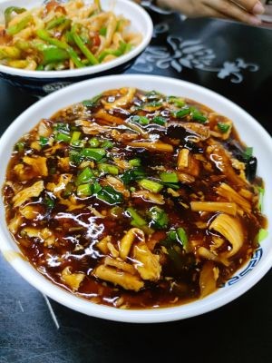 Qinxian Dalu Noodles (Bayi Street Store)