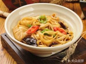 Qinxian Dahu Noodles with Meat Sauce (Qinfengyuan Store)