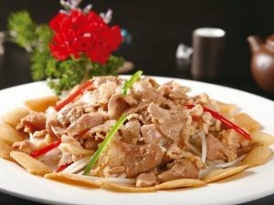 Qiu Ji Laizhou Whole Lamb