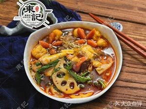 Dongji Spicy Hot Pot with Crossing-the-bridge Rice Noodles