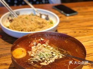 Xiao Er Jiu Yue (Lai Shan Store)