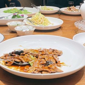 Shanglin Catering Club (Laishan Branch)