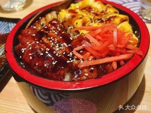 Chinese Chef Food & Color Wine Bar
