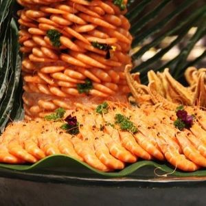 Baina Four Seasons Buffet (Dayama Baina Raiding Store)