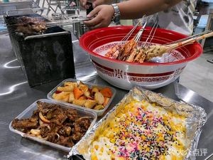 Lu Kua Rou Liuchu Xia Lou Chongqing Grilled Skewers (Binzhou Medical College Branch)