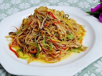 Xinxin Stir-Fried Noodles and Rice