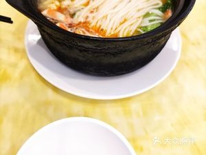 Bagewting Yunnan Crossing Bridge Rice Noodles (Wanda Store)