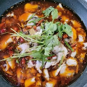 No More No Less Stone Pot Fish