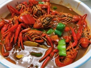 Small Building Drunk Private Kitchen