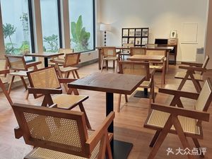 Hui Tong Bookstore Café
