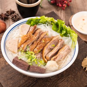 Zhou Ji New Heng Goose Meat Noodles (Yingcui Huating Store)