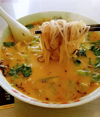 Ding Tai Coarse Grain Fish Noodles (Wanqingsha Branch)