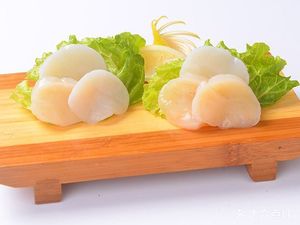 Hong Yun Salmon · Sushi