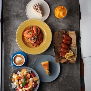 Cawo Bar & CUPWORLD (Donghu Main Store)