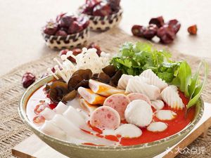 Bone Soup Spicy Hot Pot (Zhonghai Yupin Garden Branch)