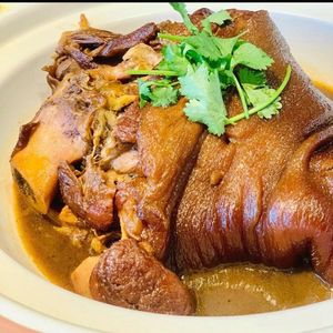 Chen Long Northeast Cuisine Restaurant