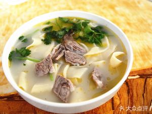 Henan Noodles & Dumplings House · Authentic Central Plains Flavor (Siyu Second Road Branch)