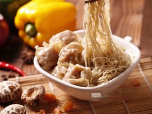 Xinji Traditional Bamboo Lift Noodles (Zhuguang Road Branch)
