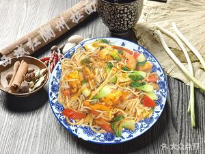 Halal Chinese Beef Noodles (Dezheng Middle Road Store)