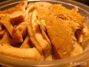 Uncle Wai Beef & Pork Sausage