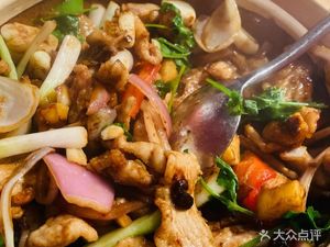 Duo Duo Rou Meishi (Huajing Road Branch)