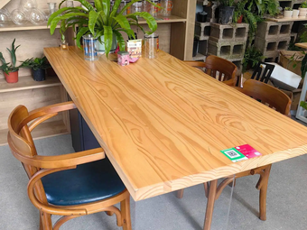 Nansha Twelve Hours Green Plant Coffee Shop