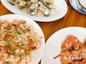 Luo's Pot Rice Porridge