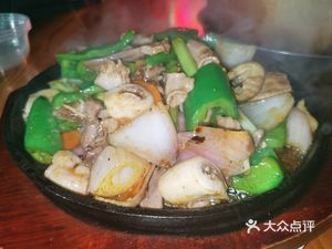 Huaxing Night Market (Lujing Road Branch)