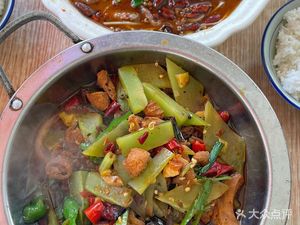 Chuan Yi Gourmet House (Guangming Road Branch)