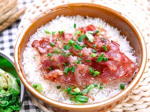 Jingji Gold Steamed Rice Box