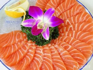 Bay Sushi · Norwegian Salmon · Ramen