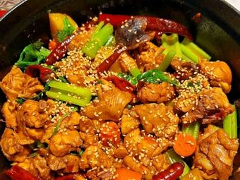 Yu Chu Chongqing Chicken Pot (Xiejiao Metro Exit Branch)