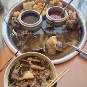 Chen's Huazhou Beef Noodle Soup (Tonghe Branch)