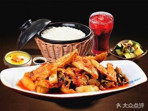 Xiang Ai Wooden Bucket Rice