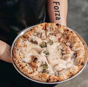 PIZZAFORZA • Italian Handmade Oven-Baked Pizza (Meihua Garden Branch)