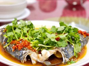 Xiangqing Local Cuisine (Guangbai Department Store Jiarun Branch)