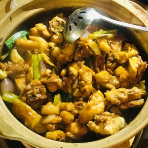 Brothers Tianqiao Bottom Chicken Pot (Tianjian Creative Park Branch)