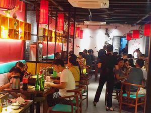 Lvdao Sichuan Cuisine · Craftsmanship for 20 Years (Jingxi Branch)