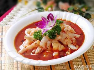 Premium Sichuan Cuisine Boneless Sour Fish Soup