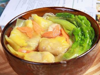 Fresh Shrimp Wonton Noodles