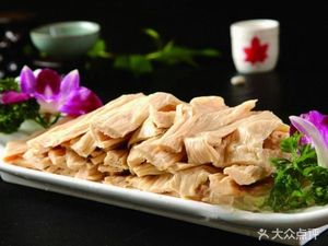 Qixin Yuan Spicy Hot Pot (Qilin Middle Road)