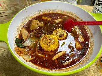 Spicy Hot Pot with Braised Chicken (Fudolai Garden Second Zone Branch)