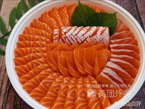 Niuniu Sashimi Salmon Seafood Noodles