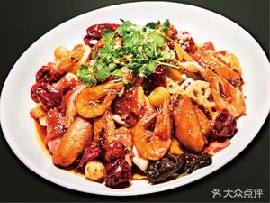 Qiqi Spicy Hot Pot (GOGO New天地 Branch)