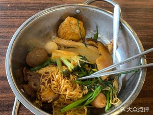 Guangdong University of Foreign Studies - First Canteen
