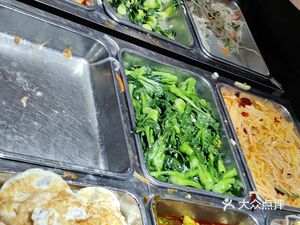 Ling's Self-Service Fast Food (Yigang Garden Branch)