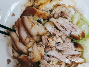 Longjiang Pig Trotter Rice