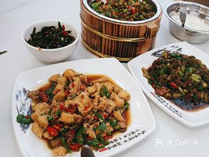 Yong's Chef Stir-Fried Bucket Rice (Dashishi Branch)