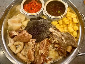 Huajie Huazhou Beef Noodle Soup